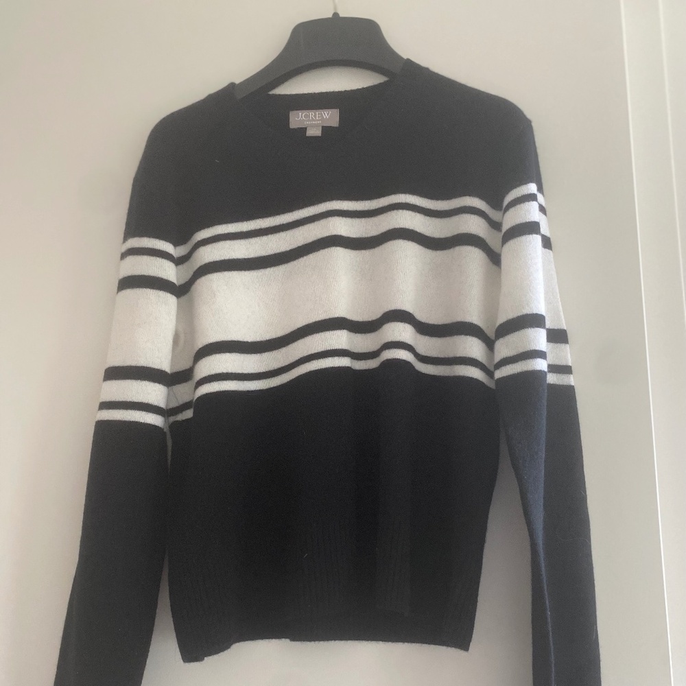 J. Crew Cashmere V-Neck Sweater - XS